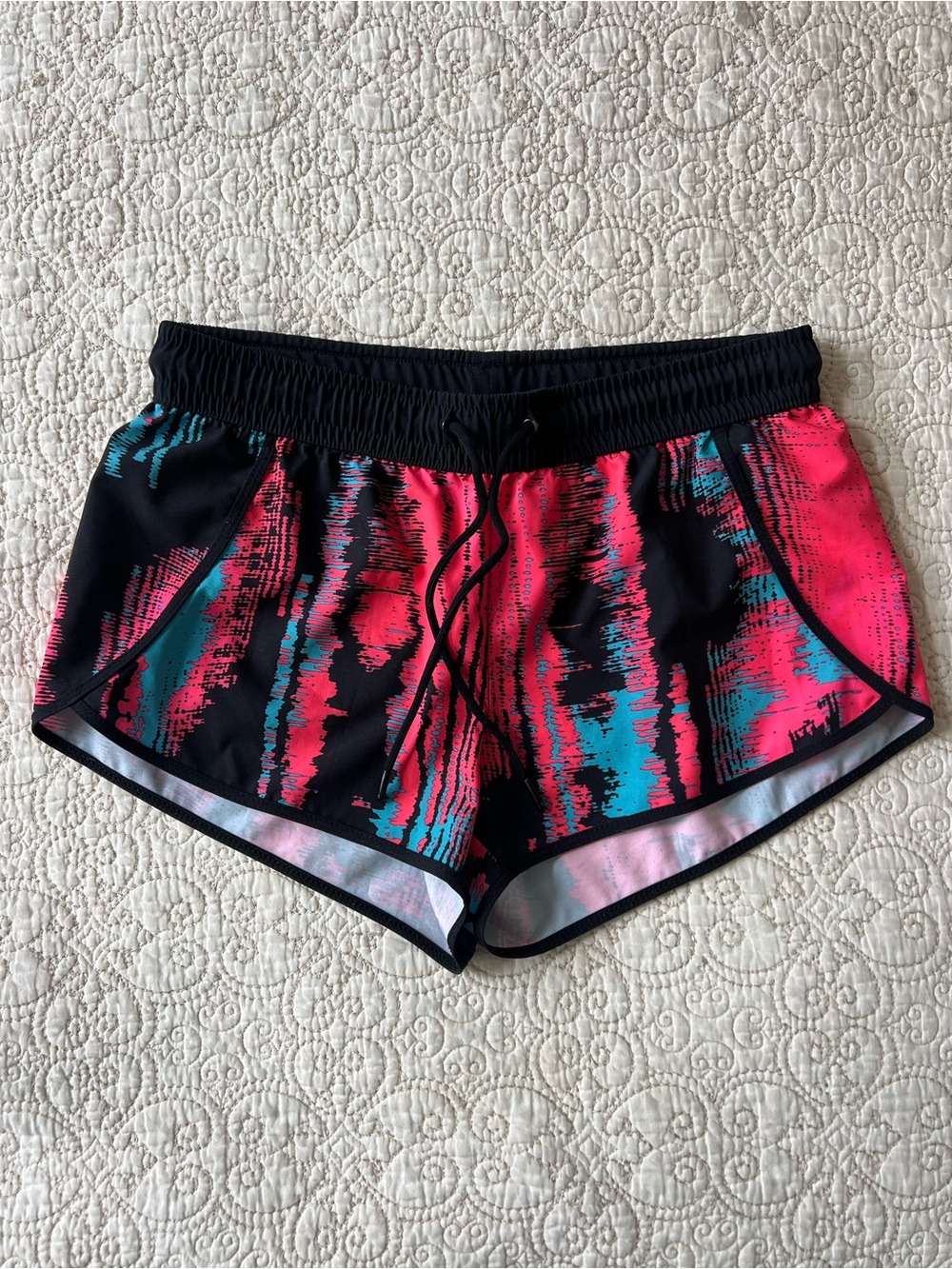 FABLETICS 2 inch running short is size XS